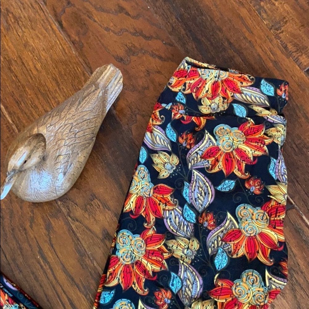 Lularoe OS soft leggings